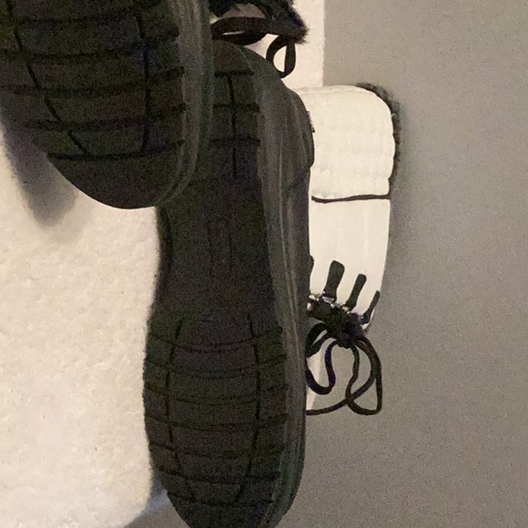 Totes Women's Winter & Rain Boots - Black and White - Picture 9 of 12